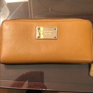 Michael Kory Beige Zip Close Wallet
